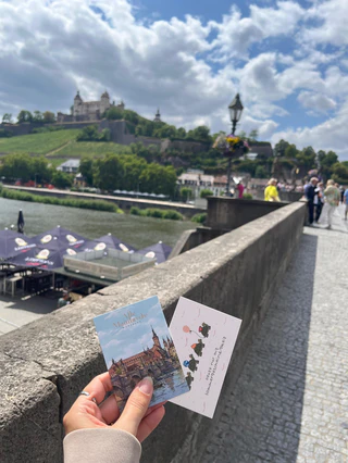 Postkartenautomat Würzburg — © Foto: Funkhaus Würzburg
