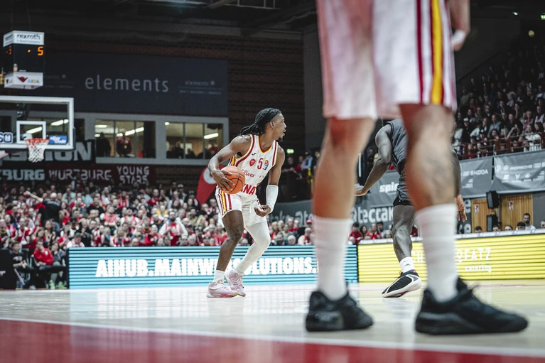 Würzburg Baskets vs. NINERS Chemnitz — © Foto: Moritz Hartmann