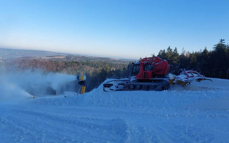 — © Foto: Skilifte Wasserkuppe